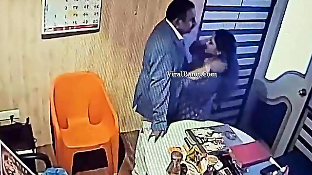 Nashik Astrologer Kissing & Fucking Married Womens Update 2 Clips