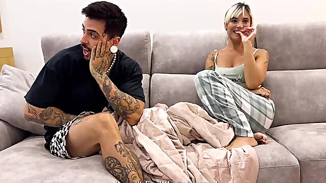 Itsxlilix & Stellar Bluue Sneaky Sex With My Gf’s New Friend