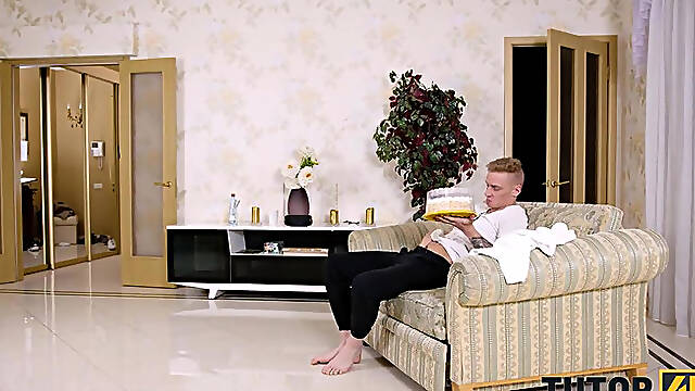 He Did Not Expect Such A Bad Grade And Decided To Screw Teacher