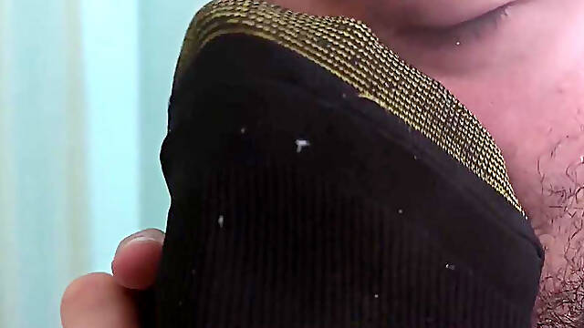 MyFriendsFeet: Doctor Thom Sniffs And Worships Landos Luscious Toes Raw