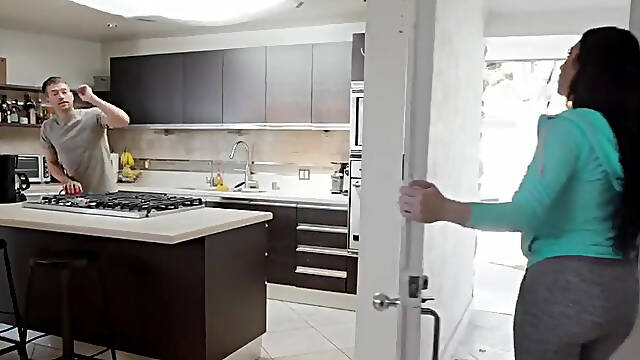 Irresistible Blonde Step Sis Seducing The Guy