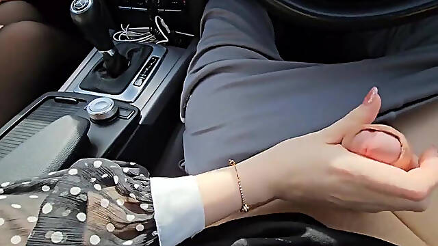 Handjob in a Car by Sexy GF Leads to a Quick Public Cumshot