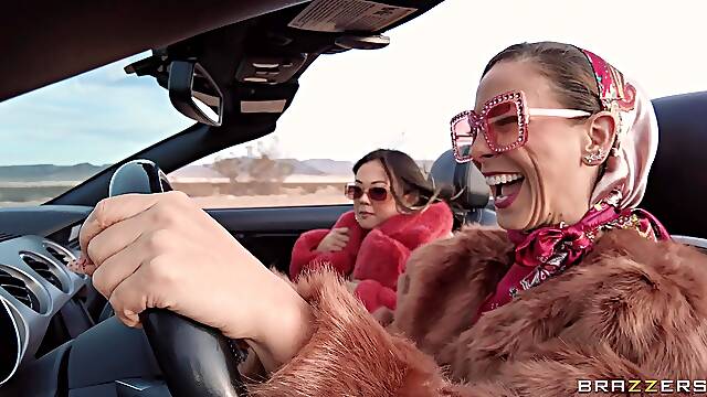 Bottes Jupe, Bottes Et Jupe, Mini Jupe Et Bottes