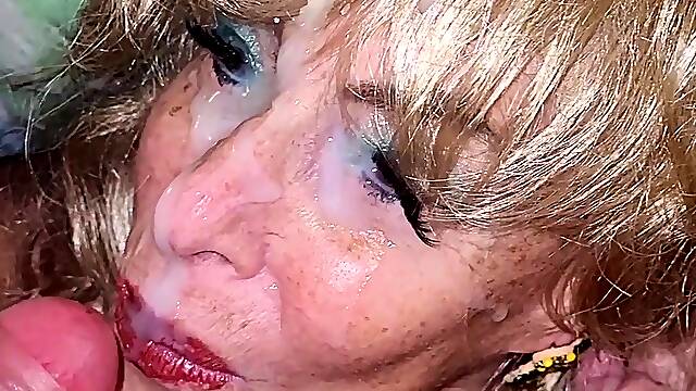 Aficionada Facial, Aficionadas Anal Maduras