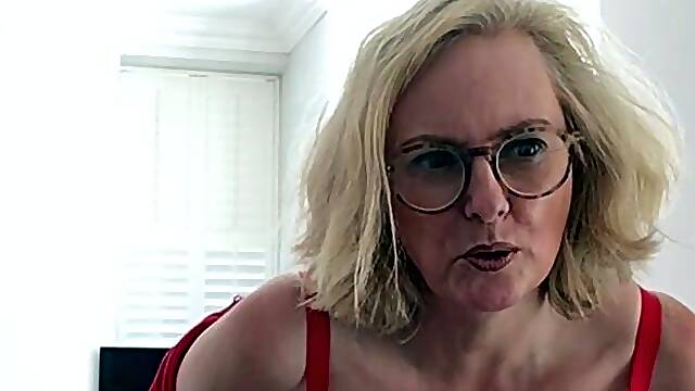 A super sexy blonde with big boobs and masturbating with a v