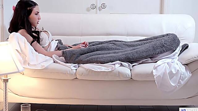 Jovenes Enamorados, Mommy Lesbianas