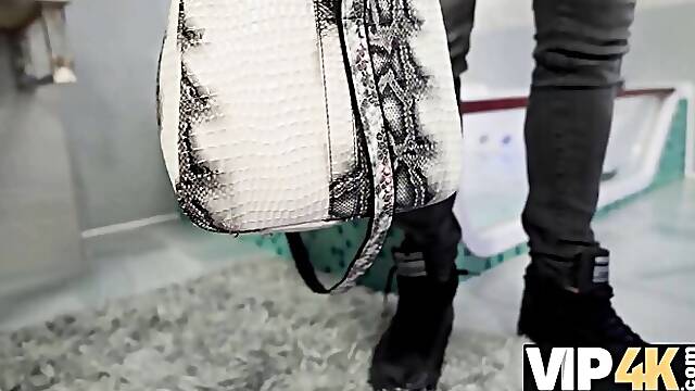 Tcheque Czech, Cérémonie D Amour, Vip Torride