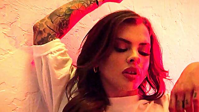 Beautiful Keisha Grey passion posing