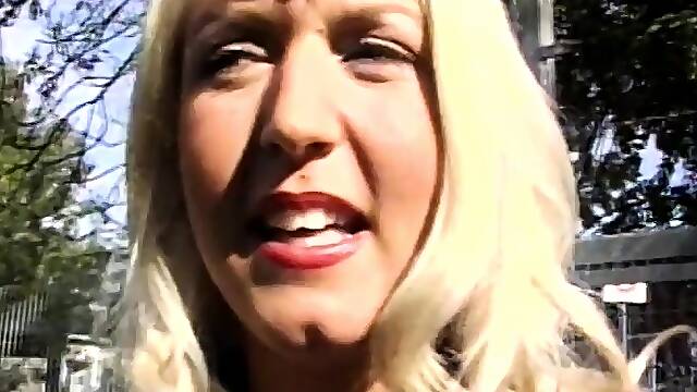 Others - Movie - Ben Dover-s - English Porno Groupies