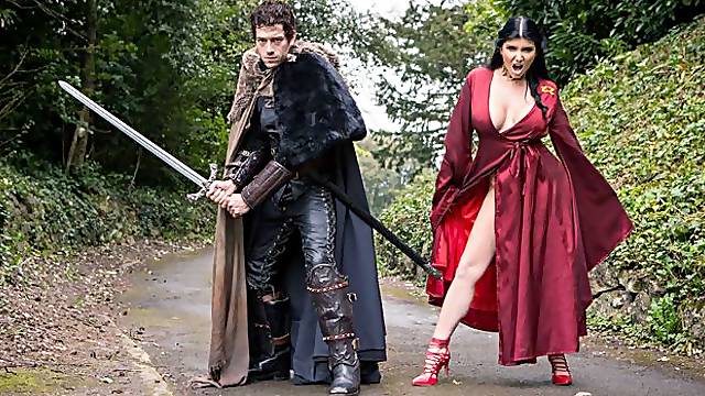 Trtonas, Posando Culo, Romi Lluvia, Paradia Xxx