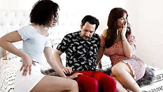 Misionero Tetas Grandes, Candece Dare, Ffm Culonas Y Tetonas, Verdad O Atrevimiento