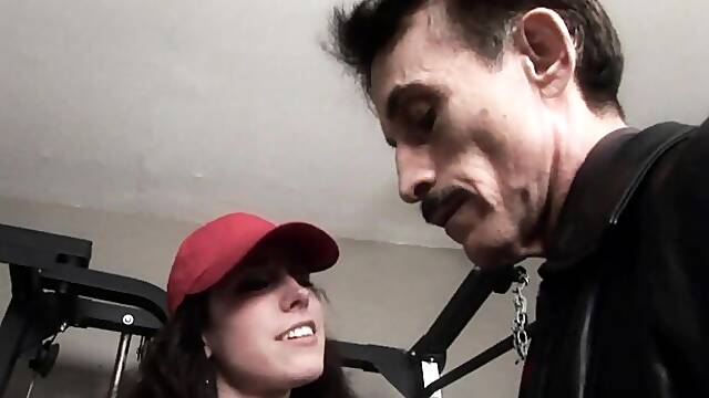 Emboche, Sur Les Chausette