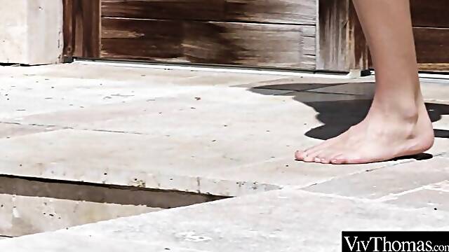 Leanne Lace and Emelie Crystals black hair blue eyes dirt by Viv Thomas