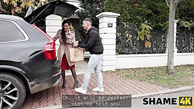 Excellent Charlies mature pussy scene