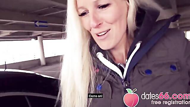 Treasures hot blonde dirt