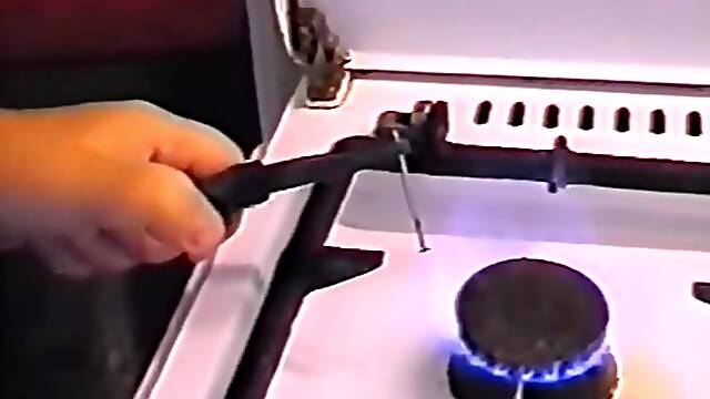 Hot Burning nail cunt piercing