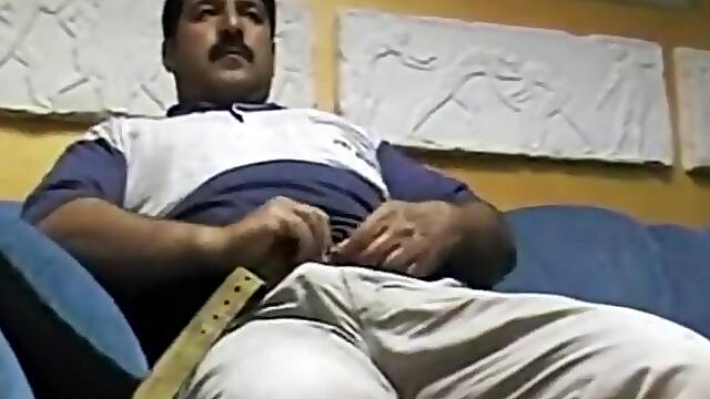 Hot Turkish Daddy Hasad