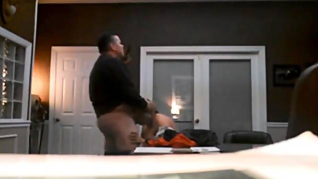 Mujer Mirona, Se Cojen A Su Mujer