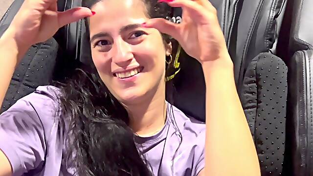 Hot stepmom with big ass gets pounded doggy-style in gym