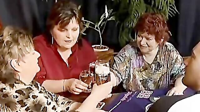 Watch Big Tits get her hairy mature pussy drilled by a waiter