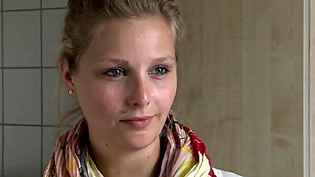 Alumna Amateur, Estudiantiles, Estudiantea