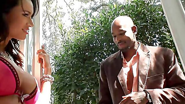 Busty Franceska Jaimes enjoys hot BBC fuck