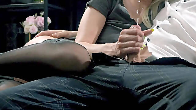 Amateur married couple shares intimate moments