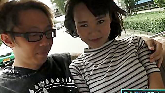 Amateur Thai MILF picked up for a ride on an Asian cock recorded