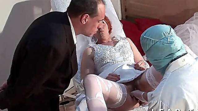 Mature bride gets her ass fucked at gyno with hubby in wild threesome