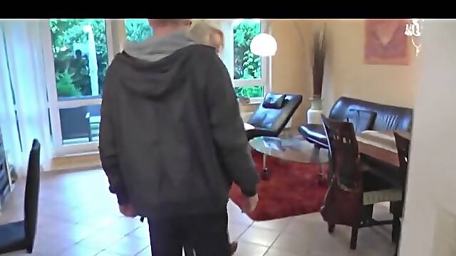 Gros Cul Allemandes, 18 Ans Potelee