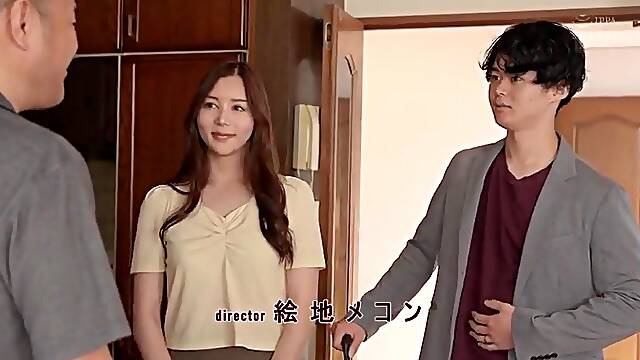 Japonesa Follada Por Suegro, Con Los Suegros