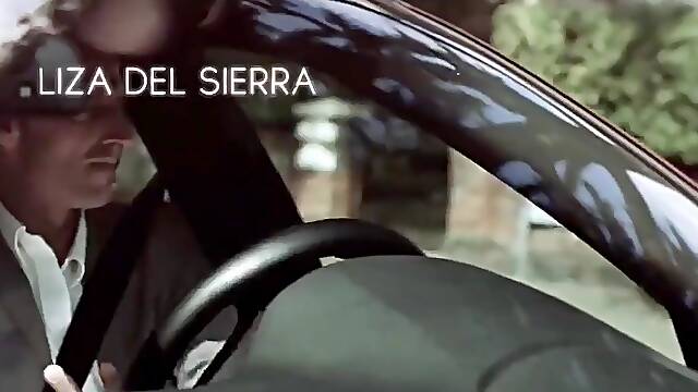 40 Ans Femme De Mon Voisin / Wife Next Door - Holly Kiss, Tiffany Doll And Lara Latex