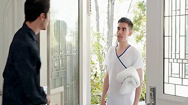 Jordi Tetas Grandes, Viejo Masaje A Joven, Jordi Masajes