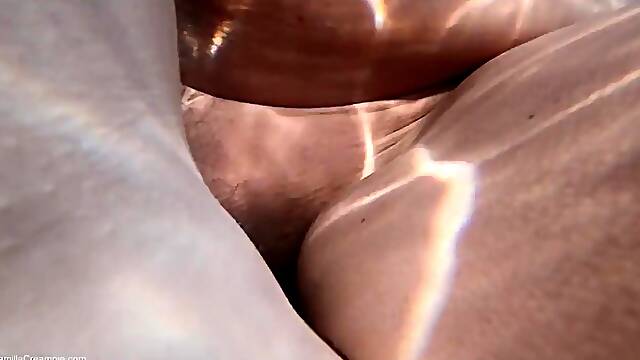 Fucking In The Pool Underwater View - Camillacreampie