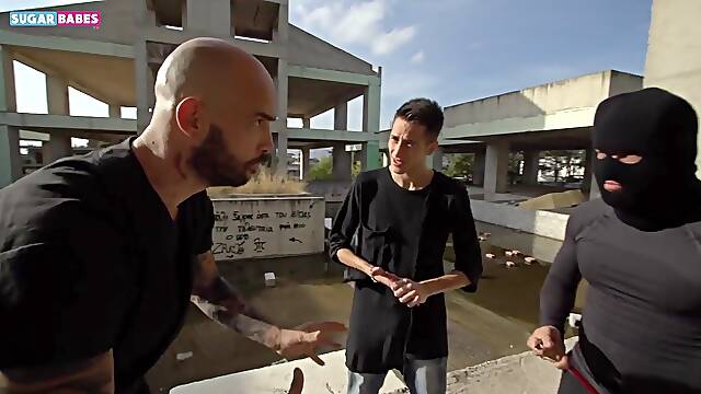 Morena Ama De Casa, Paja Con Los Pies Morena, Orgasmo Con Pollas Grandes