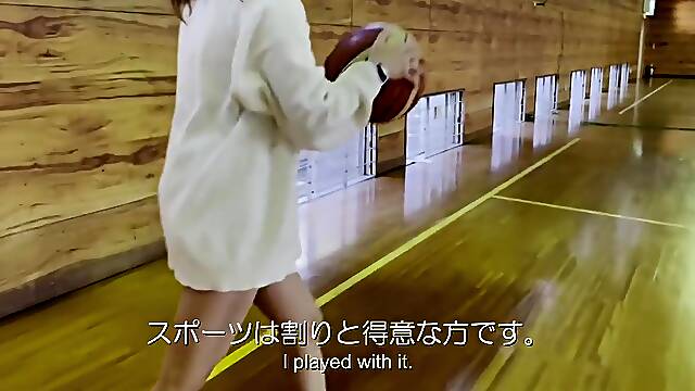 レズビアンがtンションあがって温泉でヤってしまってイってしまった日のこと。lesbians Have Sex In A Japanese Bath