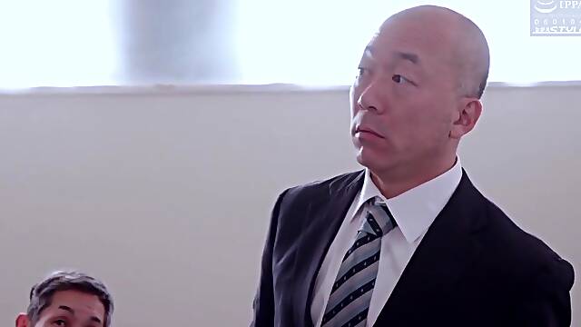 Wife Japonaise Gangbang, Ma Femme En Voyage