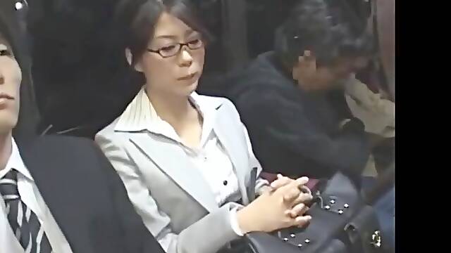 Japonesas Folladas En El Bus