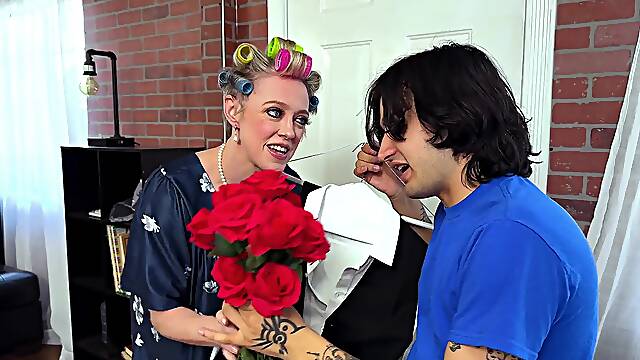 Lamiendo Chocho, Despues De La Boda, Grupo Deporte