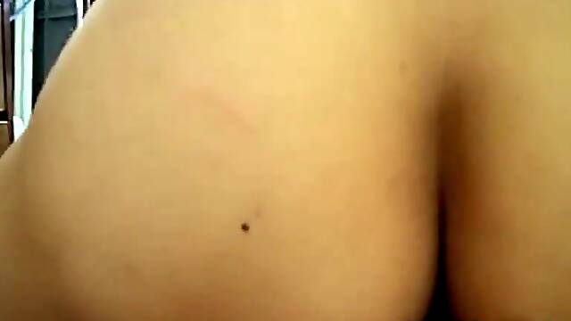 Mature Korean With Creamy Wet Pussy Fucked By Her Hubby In Bed.