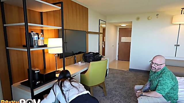 Large Melons Latin babe Housekeeper Esperanza Gomez Screws Lewd Hotel Guest - PPOVS1E5