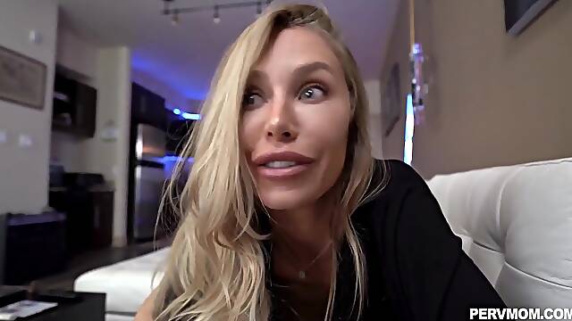 Nicole Aniston PERVMOM (Mother Id Like To Fuck Large Titties)