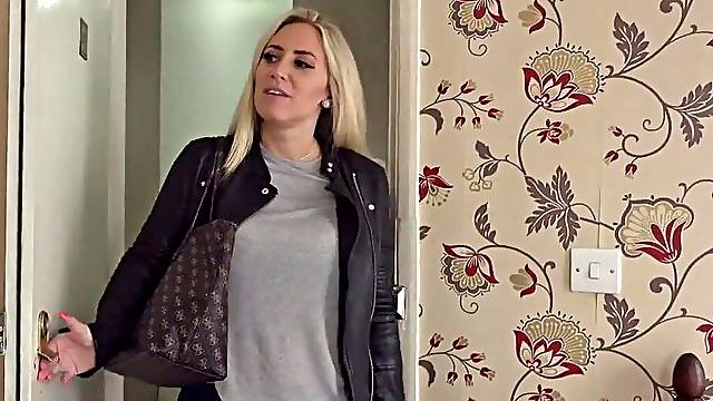 GERMAN SCOUT - LARGE BOOTY AND BREASTS mother Id like to fuck KARLIE PICKUP AND COARSE BANG AT STREET CASTING