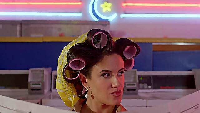 Dirty old Penny sucks huge dick in sexy nylons