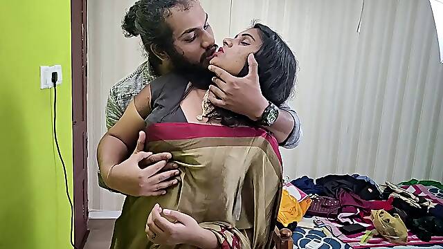 BDSM both hand bound and blindfolded in saree by vaishnavy and Sharun Raj, Mallu couple hot bdsm culo and knockers kiss romance