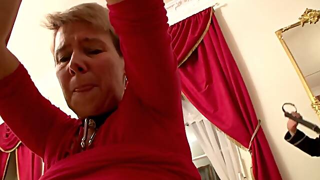 German bdsm - milf backside slap
