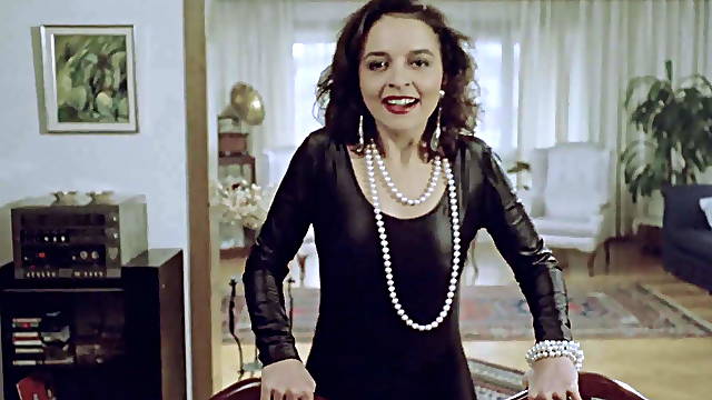 Zuhal Gencer Erkaya, Serap Aksoy - C Blok (1994)