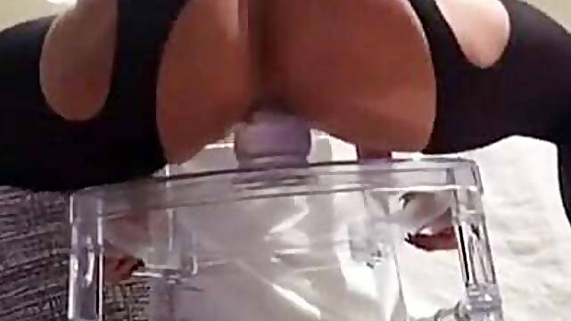 Je Me Gode La Chatte, Gros Clitoris Muscle