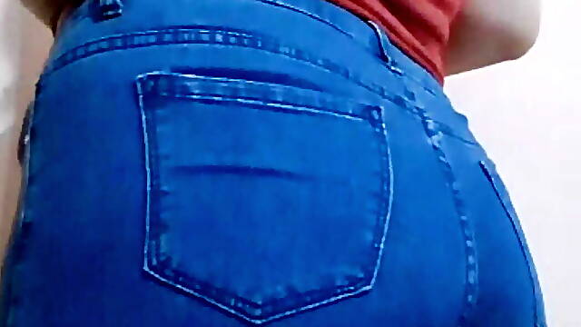 Kabyle fille t7ok sawathaaa f dar w tbanyaaatt 