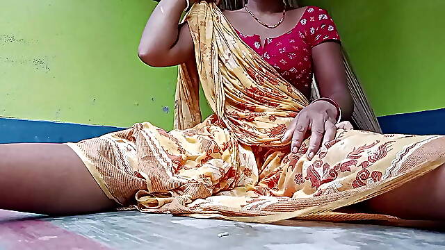 Yours bhabhi with fingers pussy Juice out